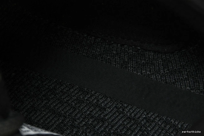 (2022 Boost 2023) Adidas 350 Pirate Black BB5350 Yeezy 0821